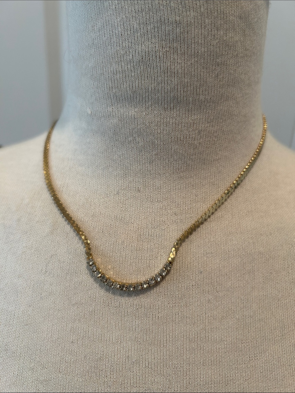 Gold Tone Crystal Accent Women's Necklace - Gold